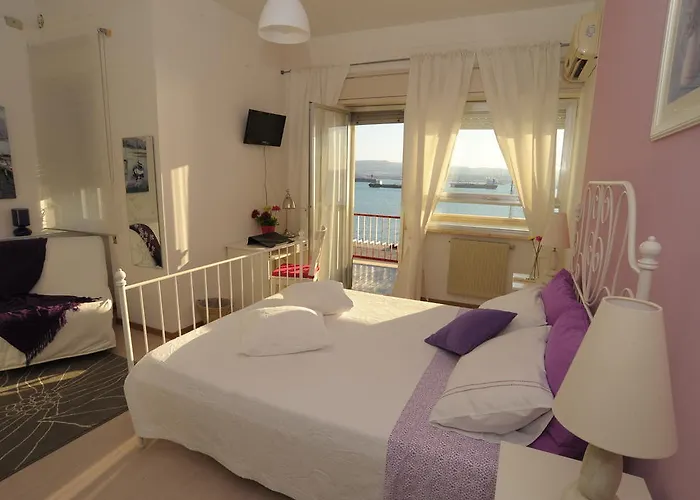 B&B Mare Di Augusta La Finestra Sul Porto